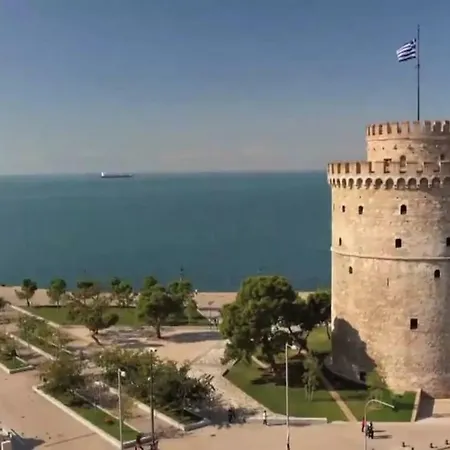 Appartement Studio! Fiber Wifi, Ac, Private, Self Check-in! Thessalonique
