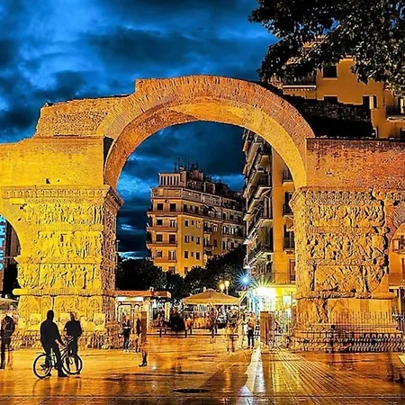 Studio! Fiber Wifi, Ac, Private, Self Check-in! *