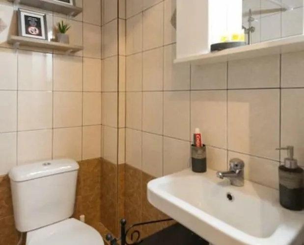 Daire Studio! Fiber Wifi, Ac, Private, Self Check-in! Selanik
